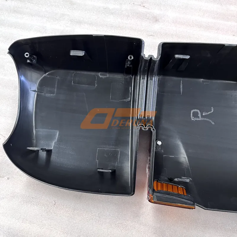 712W63730-0005+008/1 Right Mirror Cover