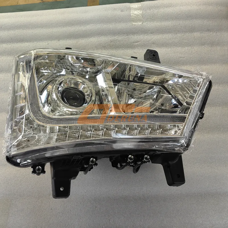 3711020-2000-C00/C Faro delantero derecho FAW J7
