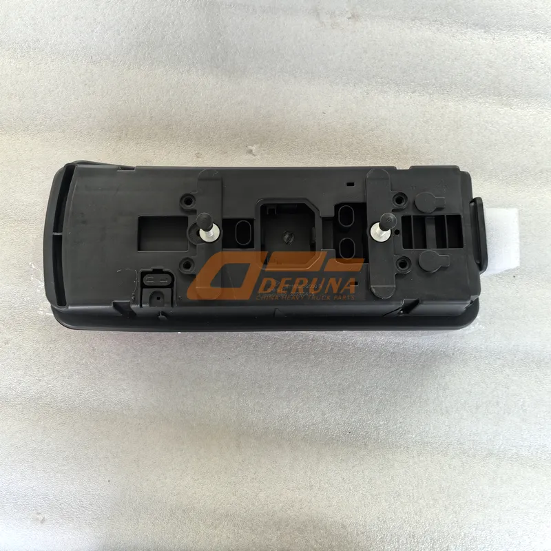 3716020-2000-C00/C Luz trasera derecha FAW J7