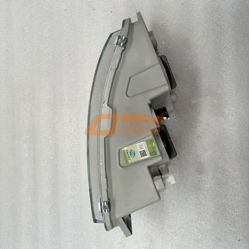 3732020-2000-C00E Conjunto de faros antiniebla delanteros derechos