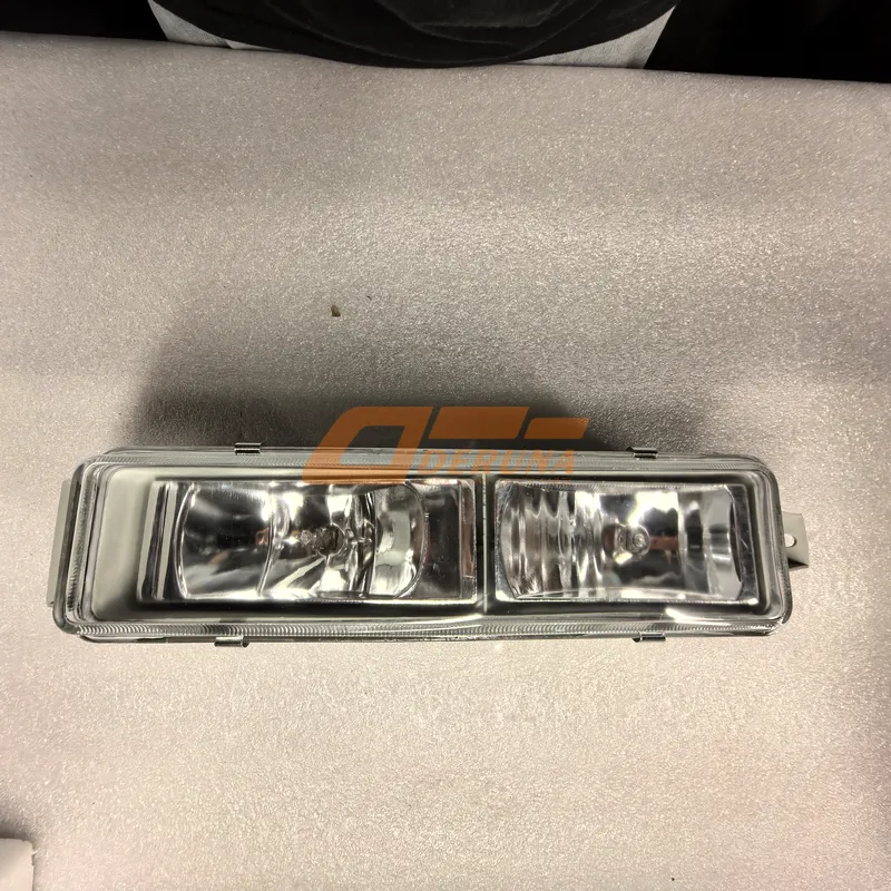 3732020-53A Conjunto faro antiniebla derecho J6