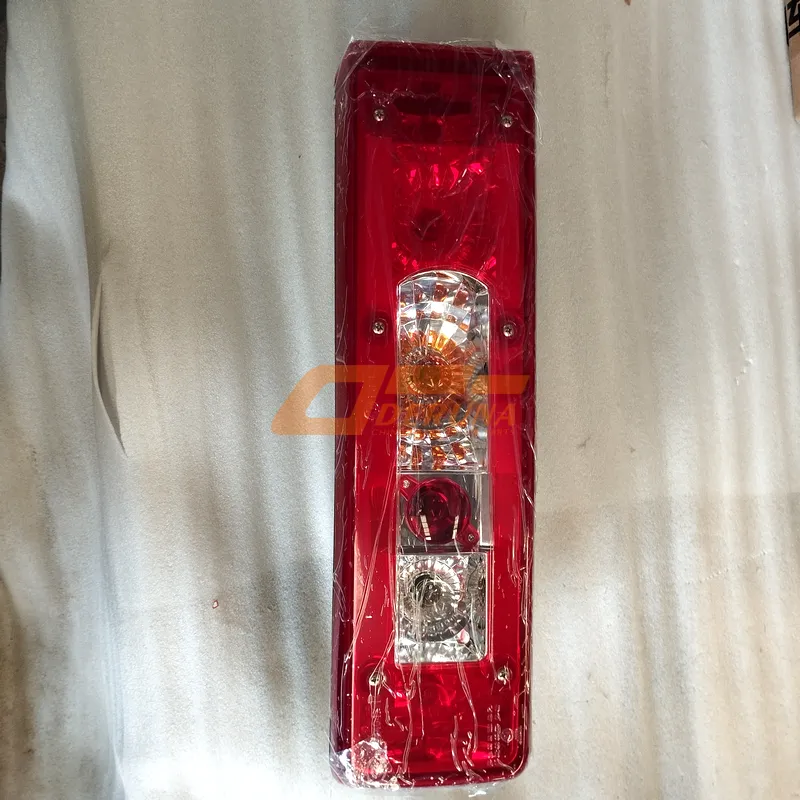 3773020-C6201 Conjunto piloto trasero derecho