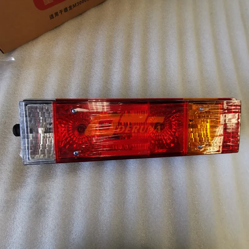 81.25225.6465-WX Left Combination Tail Light