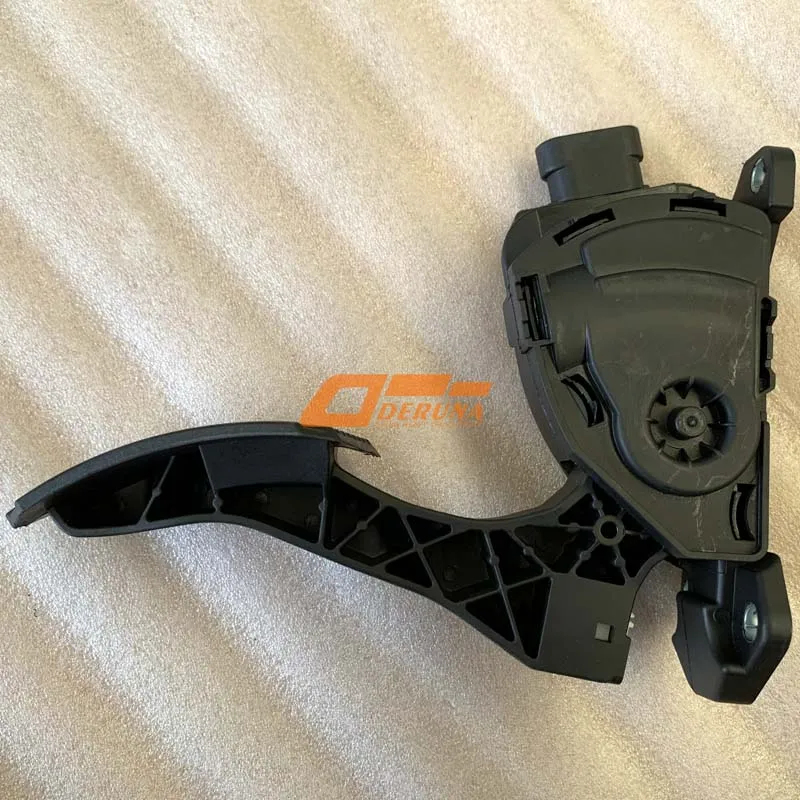 811W25970-6103 Conjunto del pedal del acelerador